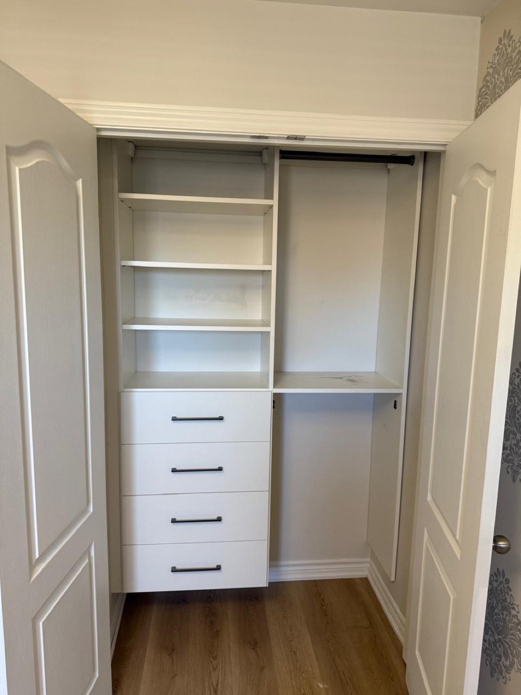 Custom closet